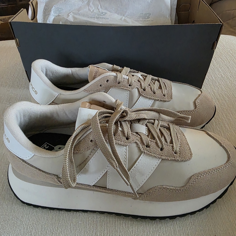 New Balance 237 Retro Beige and White Sneakers